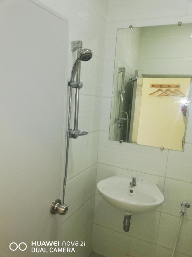 Supreme Hotel Γιανγκόν Εξωτερικό φωτογραφία
